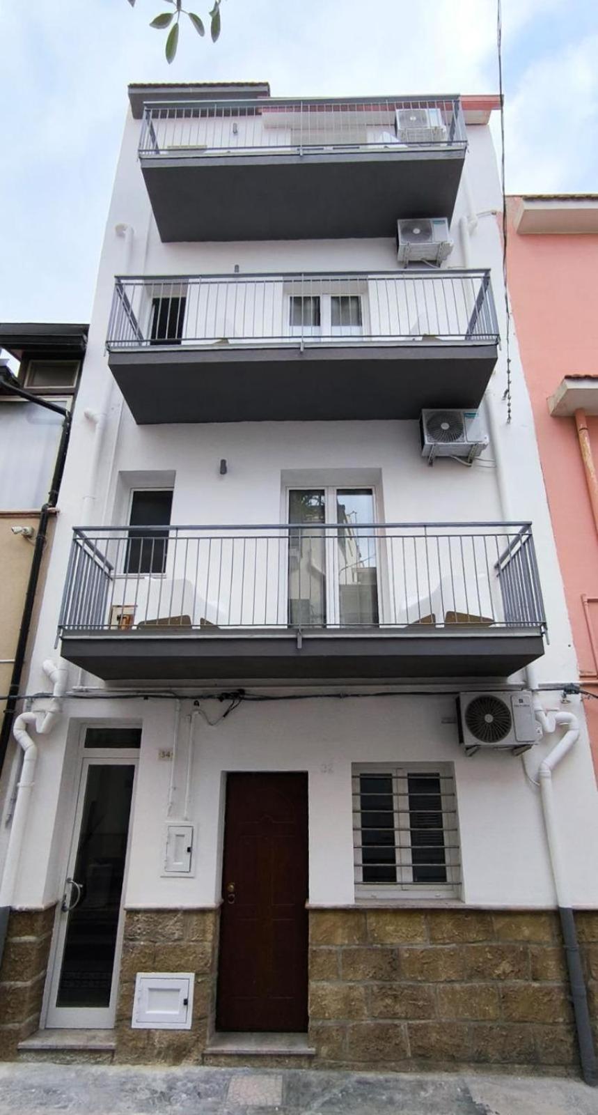 Casa Vacanze Green House Terrasini Exterior photo